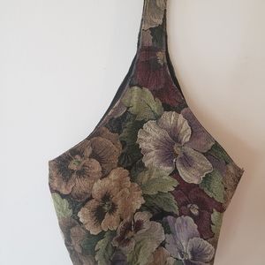 Floral pattern cloth hobo bag